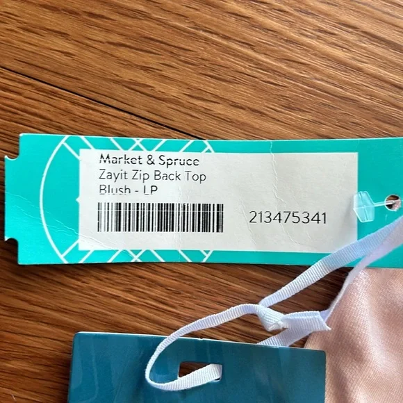 Market & Spruce High-Low Blouse - Picture 5 of 8